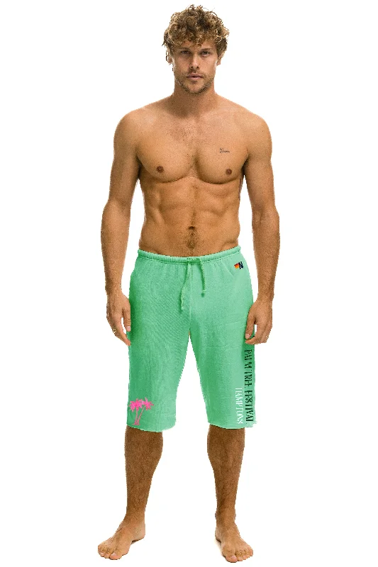 PALM TREE HAMPTONS 2023  SWEATSHORTS - MINT