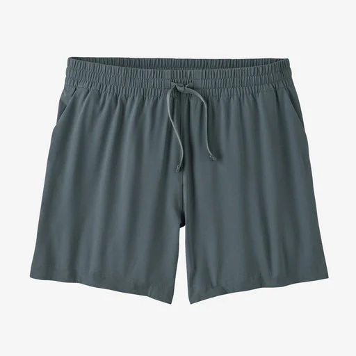 Womwn's Fleetwith Shorts - 5"